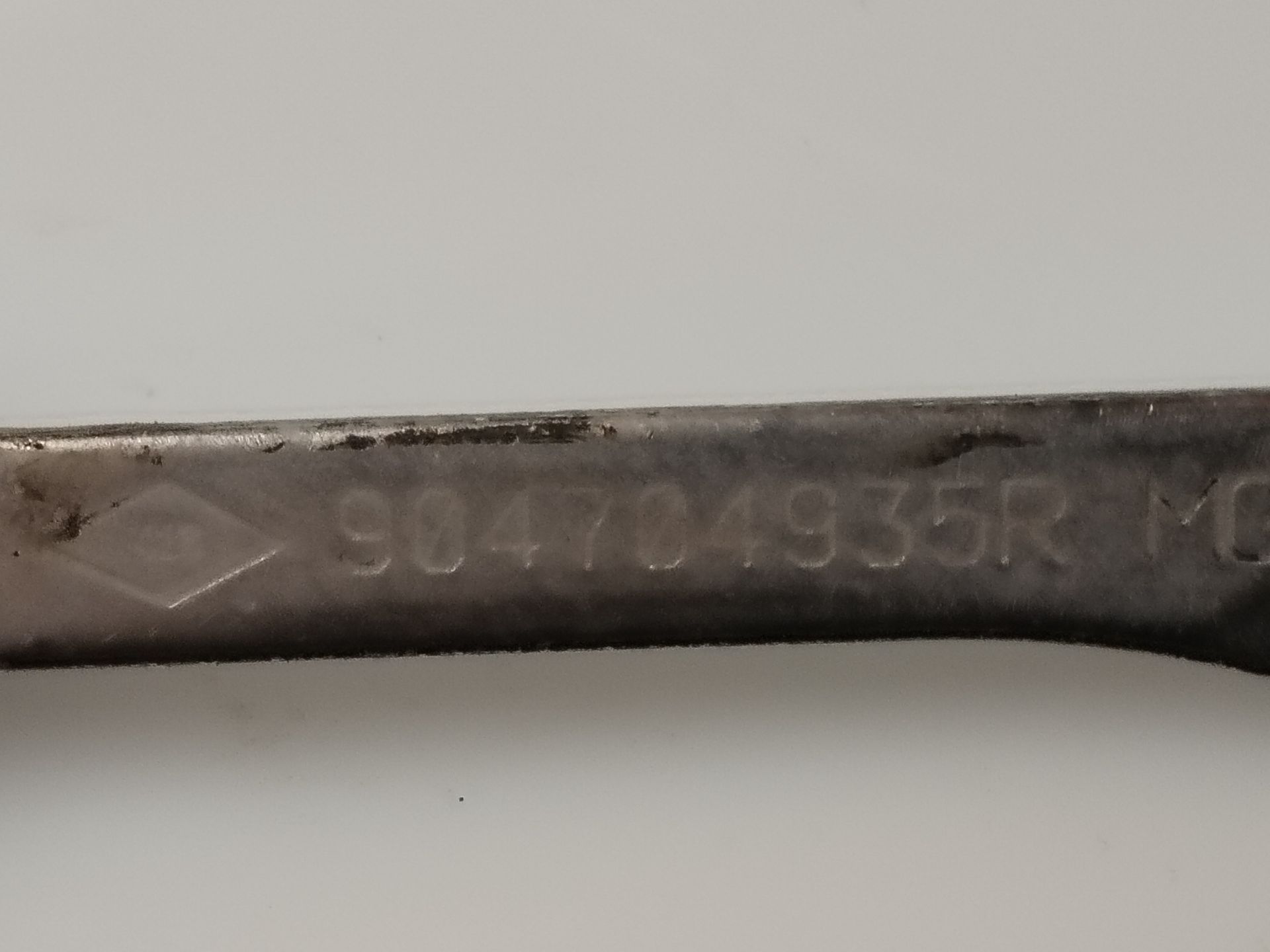 RETENEDOR PUERTA 133363