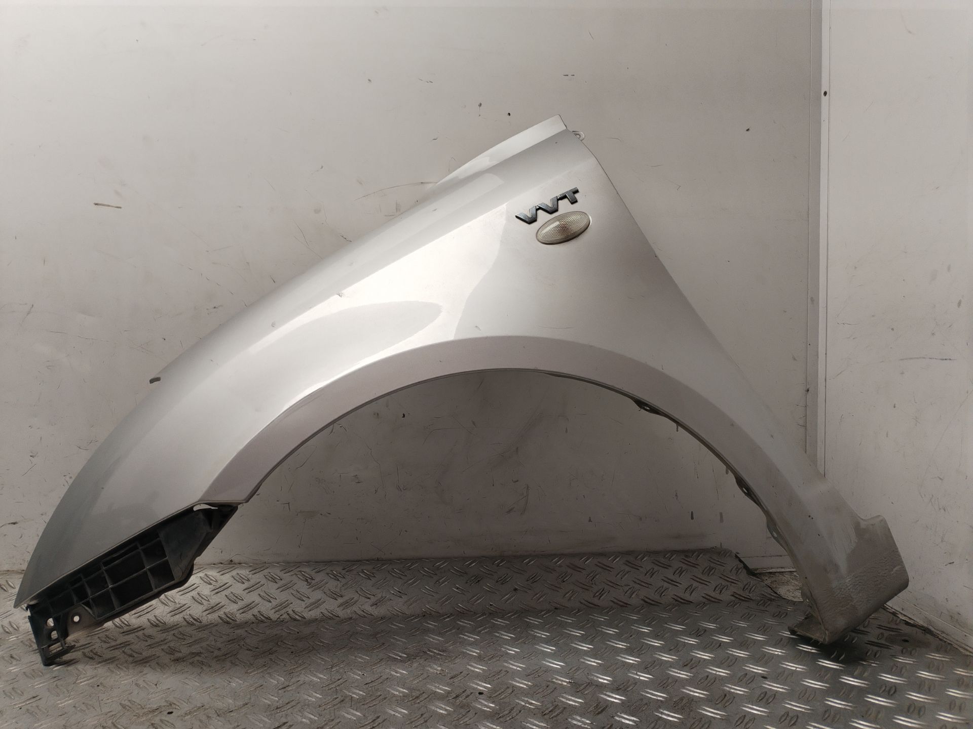 ALETA DELANTERA IZQUIERDA 133507