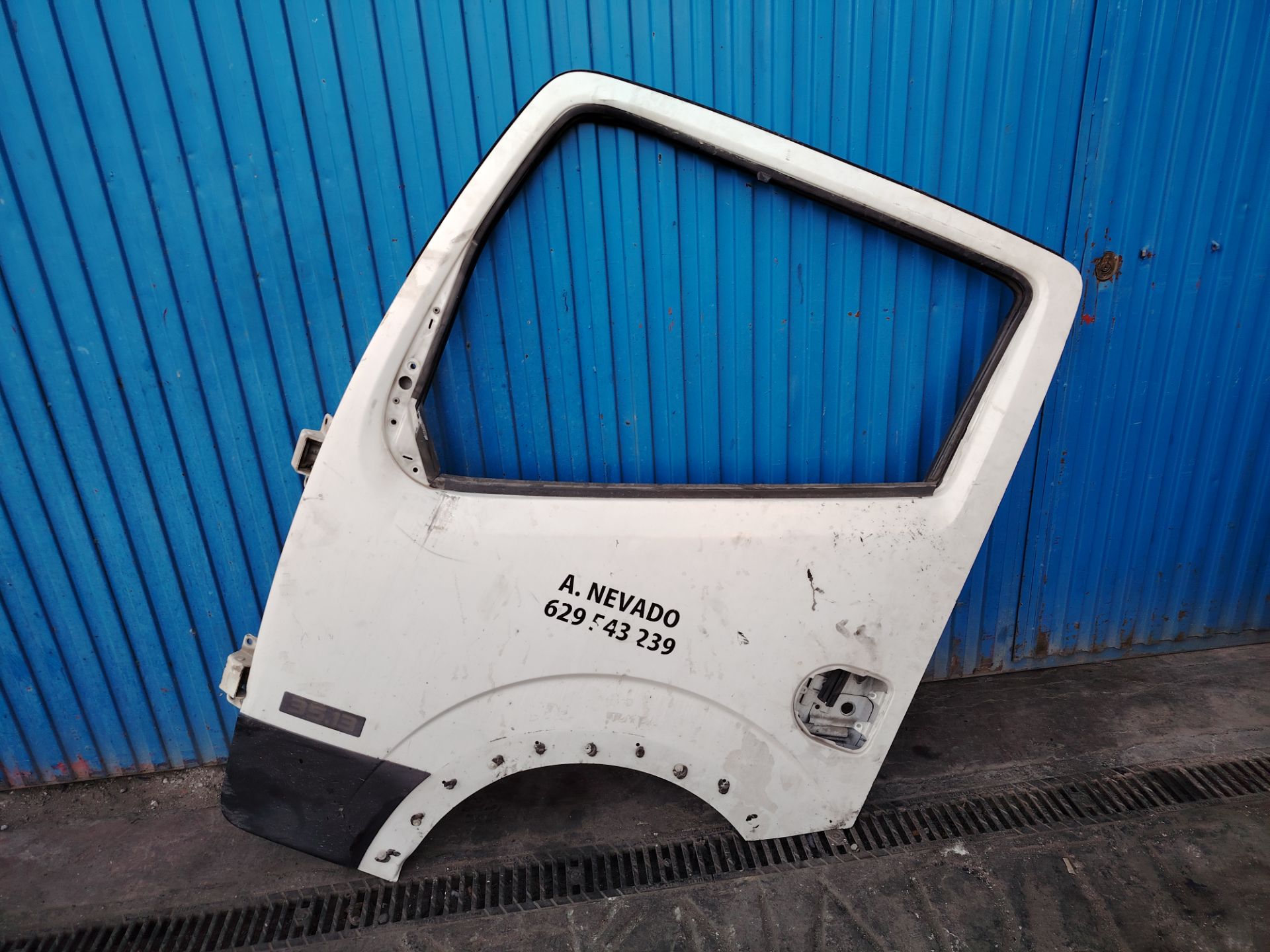 PUERTA DELANTERA IZQUIERDA 134092