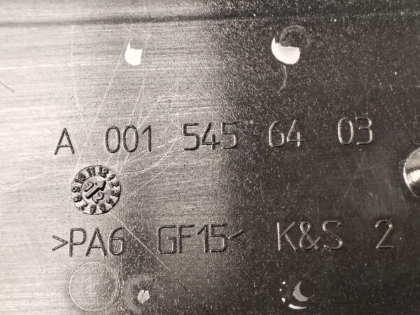 CAJA RELES / FUSIBLES 133839