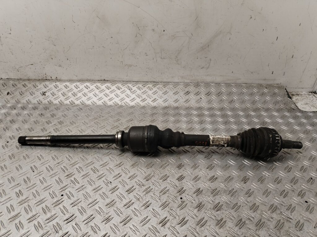 TRANSMISION DELANTERA DERECHA 133088