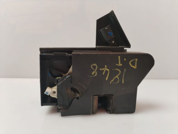 CERRADURA PUERTA TRASERA DERECHA 133947