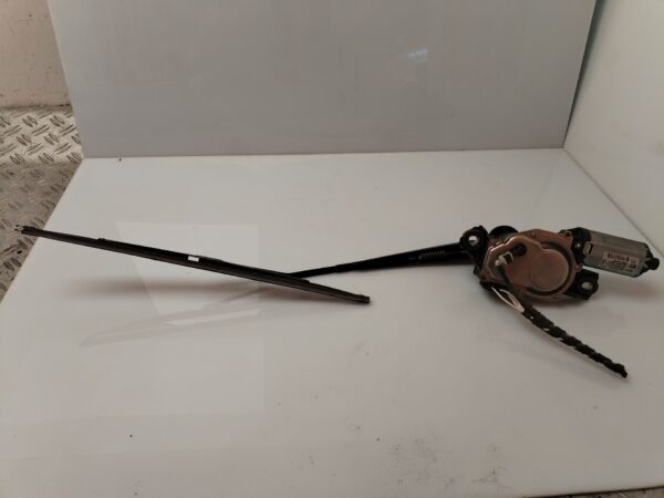 MOTOR LIMPIA TRASERO 133648