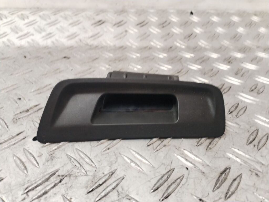 PANTALLA MULTIFUNCION 132746