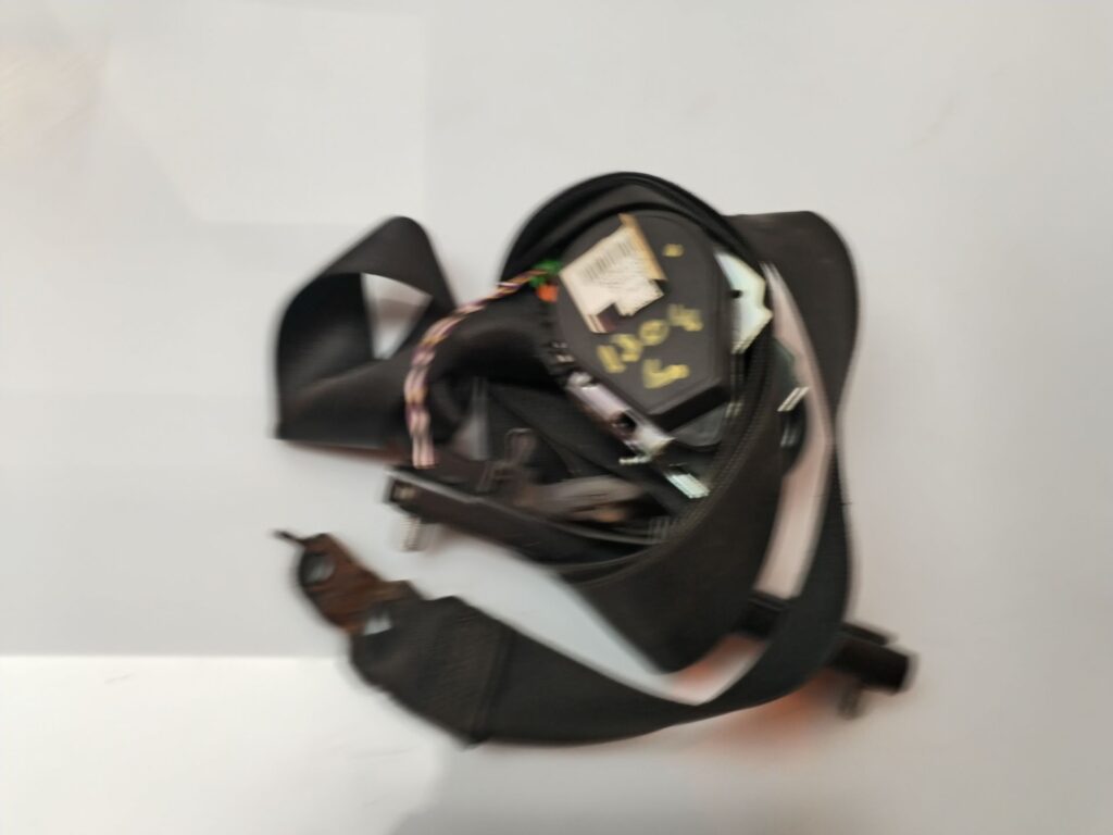 CINTURON SEGURIDAD DELANTERO IZQUIERDO 133807