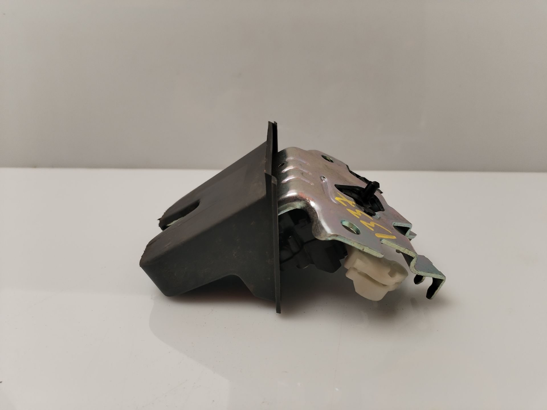 CERRADURA MALETERO / PORTON 133098