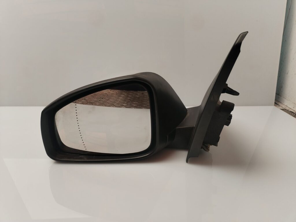 RETROVISOR IZQUIERDO 133001