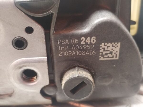 CERRADURA PUERTA DELANTERA DERECHA 132775