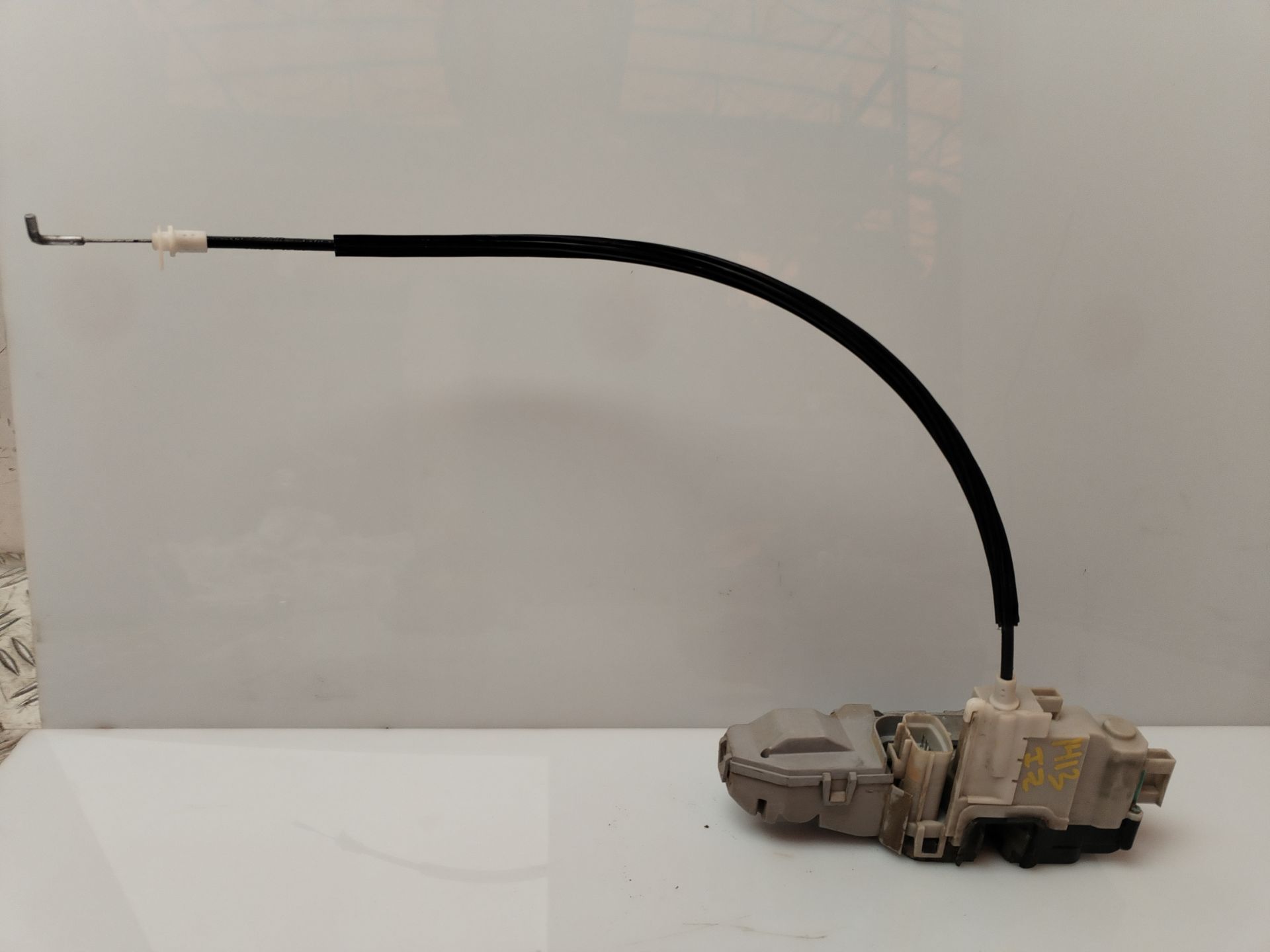 CERRADURA PUERTA DELANTERA IZQUIERDA 133244