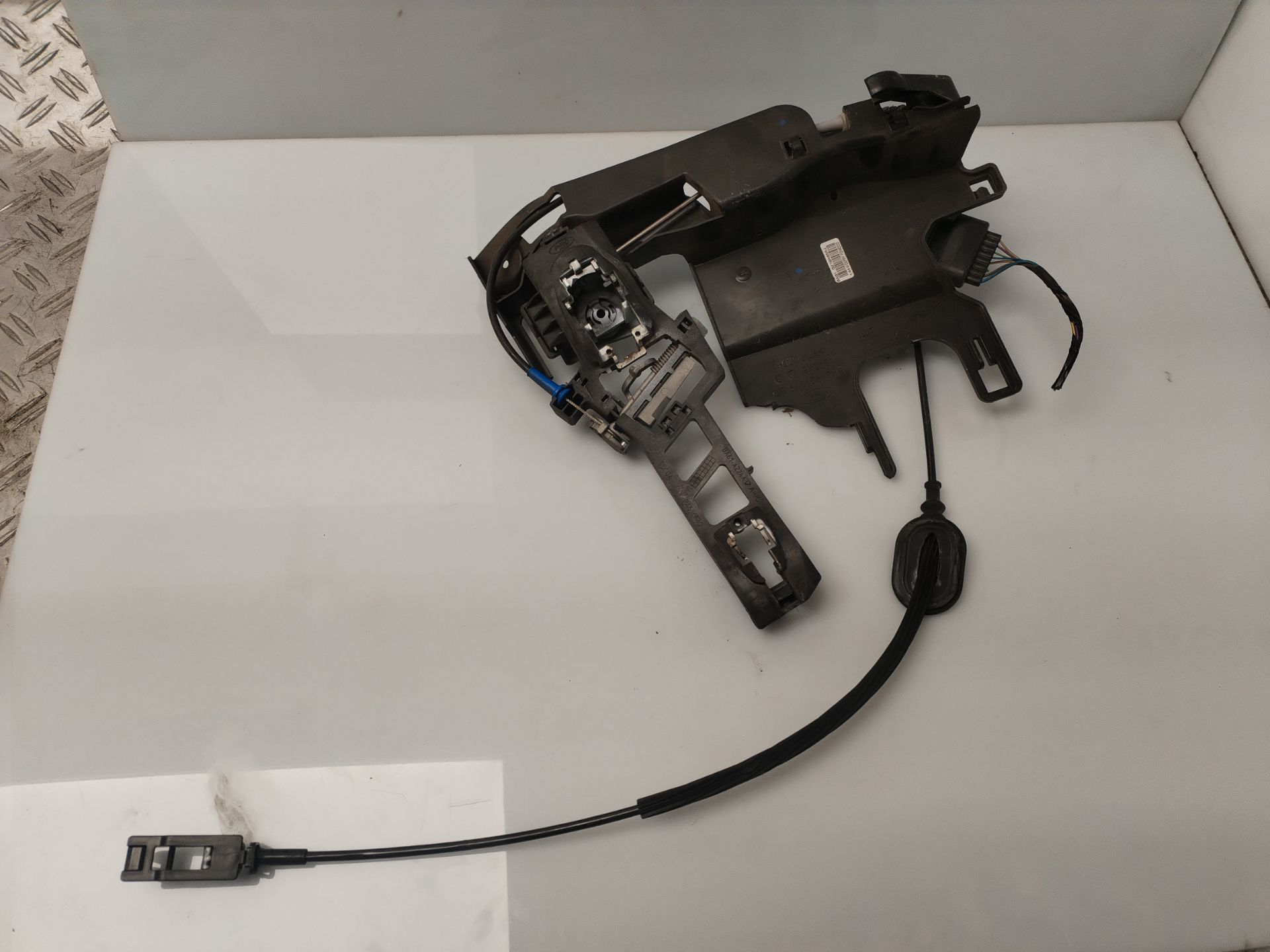 CERRADURA PUERTA DELANTERA IZQUIERDA 134125