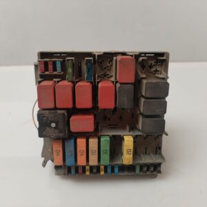 CAJA RELES / FUSIBLES 134300