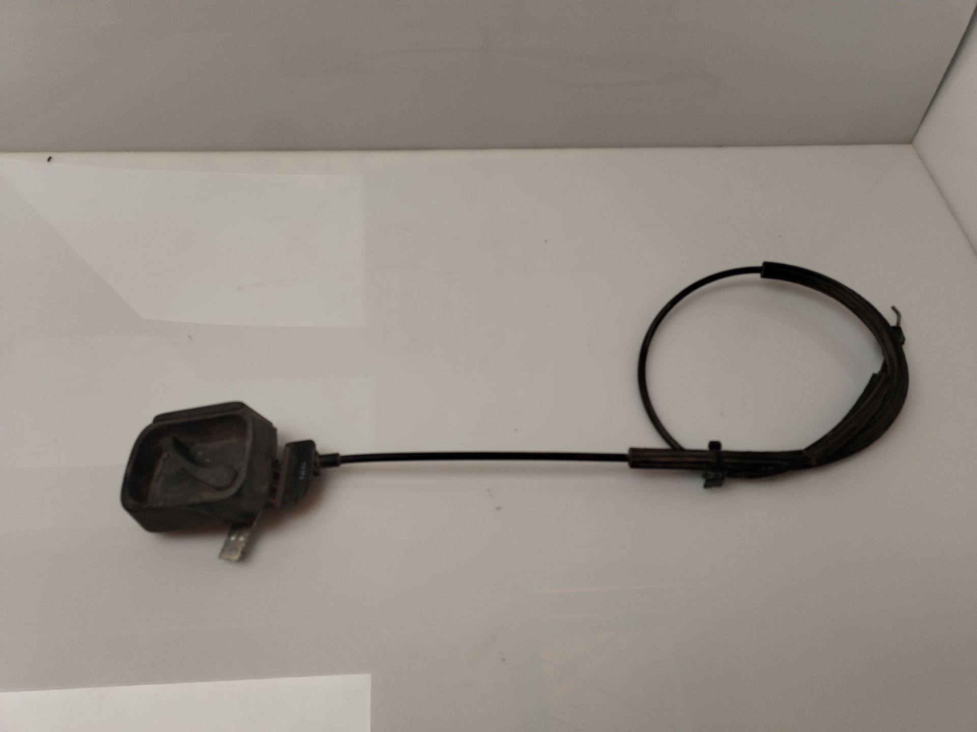 MANETA INTERIOR TRASERA DERECHA 133637