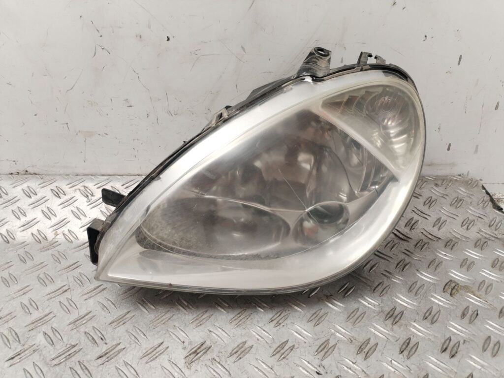 FARO IZQUIERDO 132758