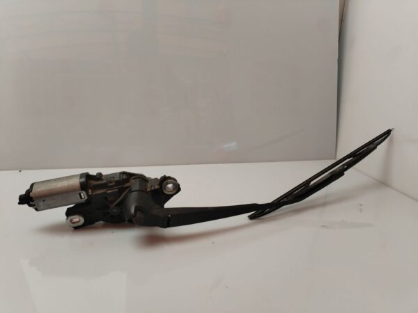 MOTOR LIMPIA TRASERO 133648