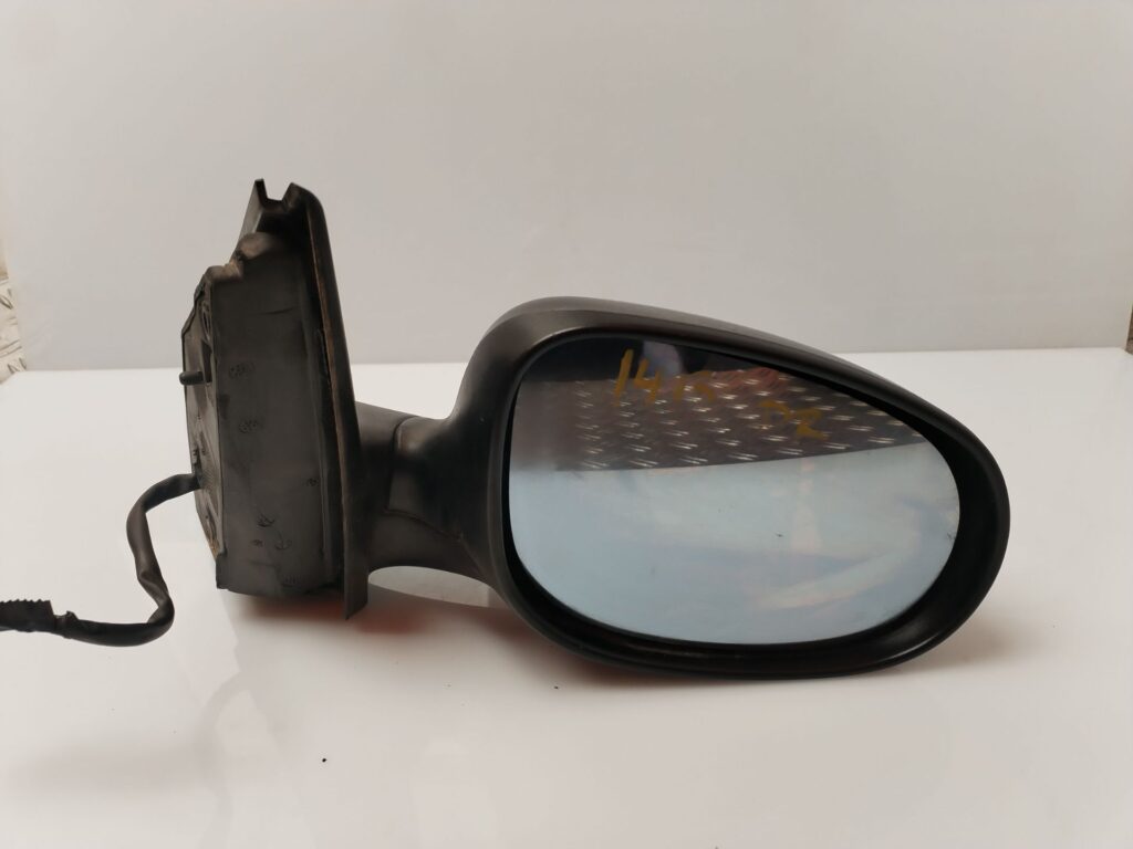 RETROVISOR DERECHO 133130
