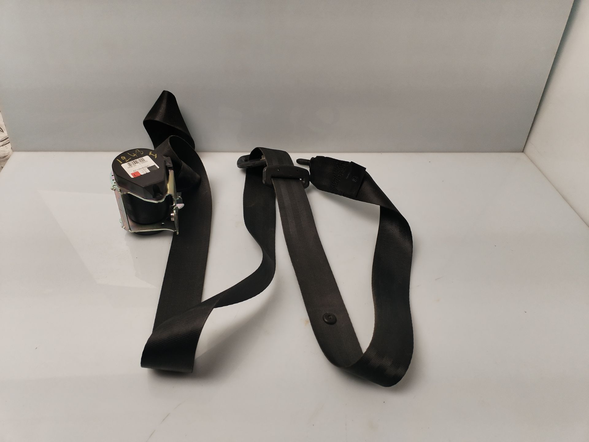 CINTURON SEGURIDAD DELANTERO IZQUIERDO 133995