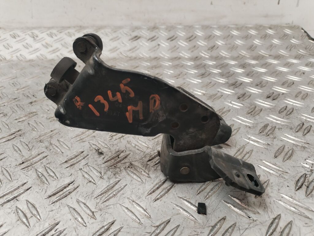 SOPORTE / GUIA PUERTA CORREDERA 132723