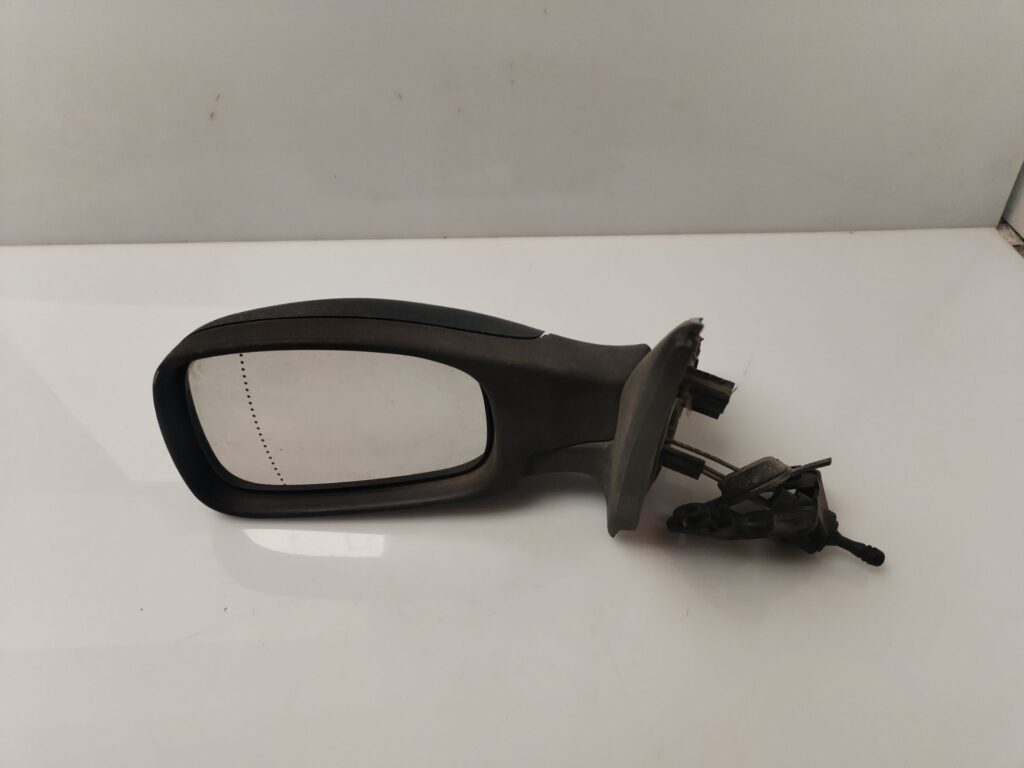 RETROVISOR IZQUIERDO 134132