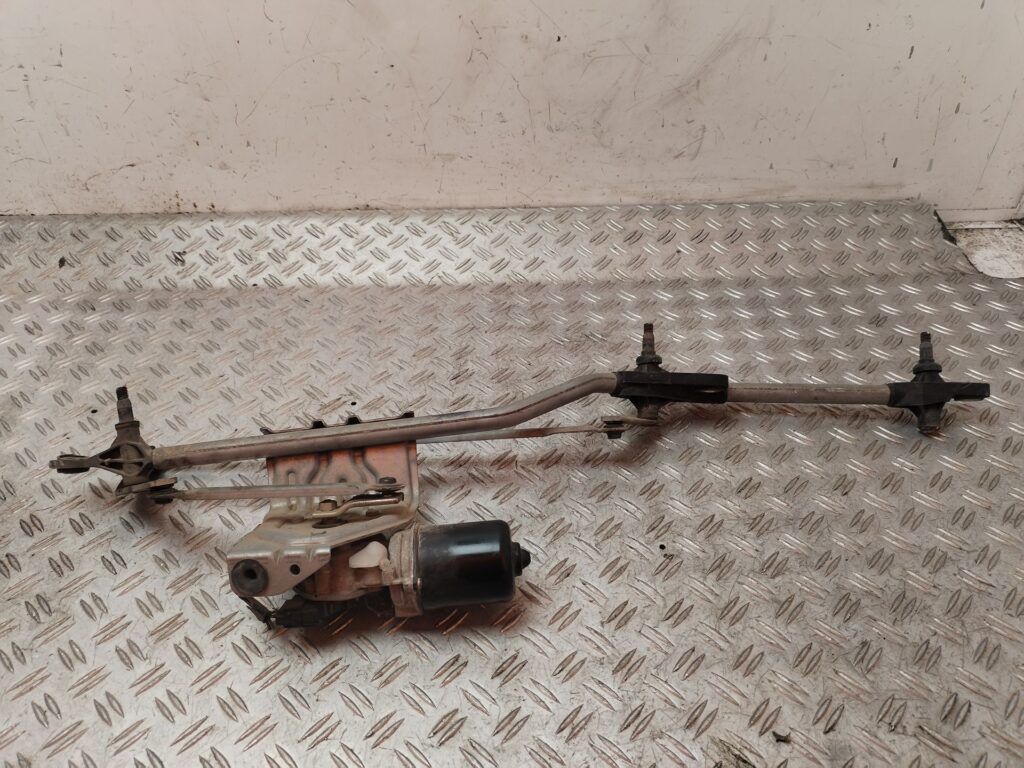 MOTOR LIMPIA DELANTERO 133761