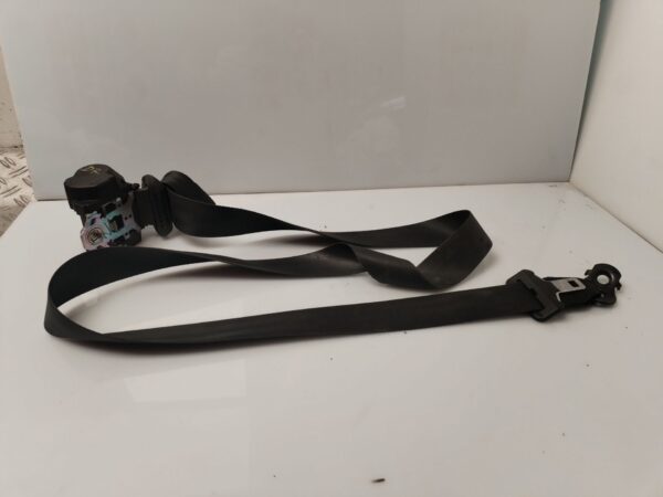 CINTURON SEGURIDAD DELANTERO DERECHO 133676