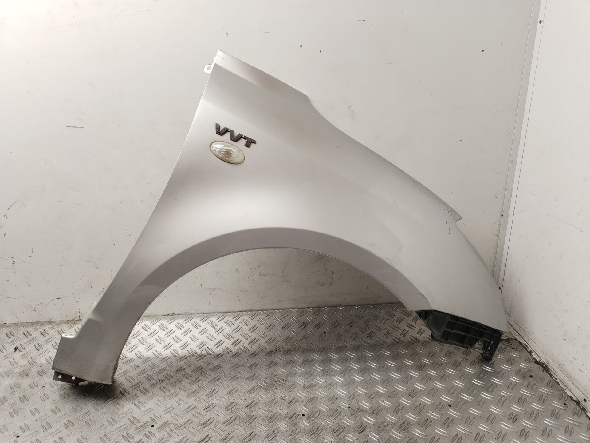 ALETA DELANTERA DERECHA 133508