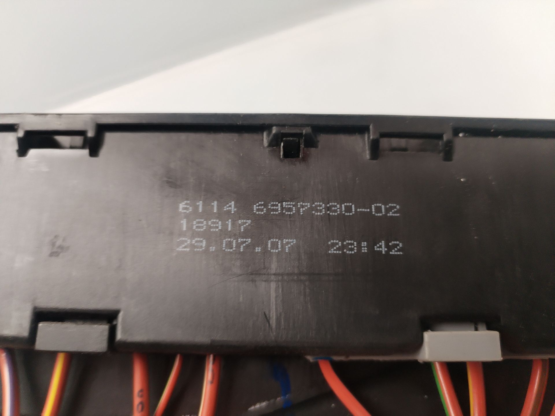 CAJA RELES / FUSIBLES 134214