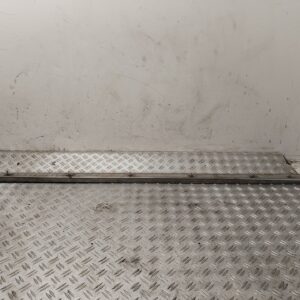 SOPORTE / GUIA PUERTA CORREDERA 133096