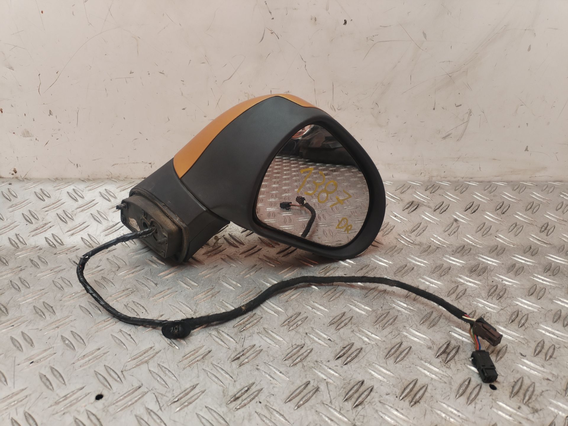 RETROVISOR DERECHO 132822