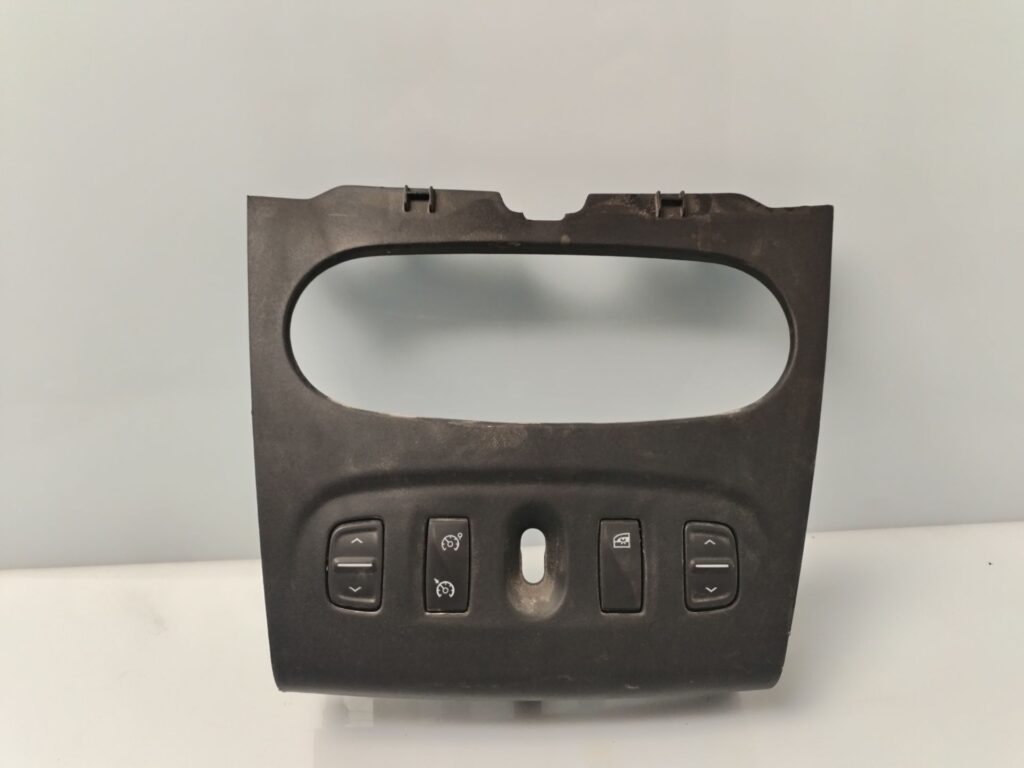 MOLDURA 134000