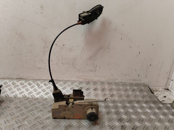 CERRADURA PUERTA DELANTERA DERECHA 132666