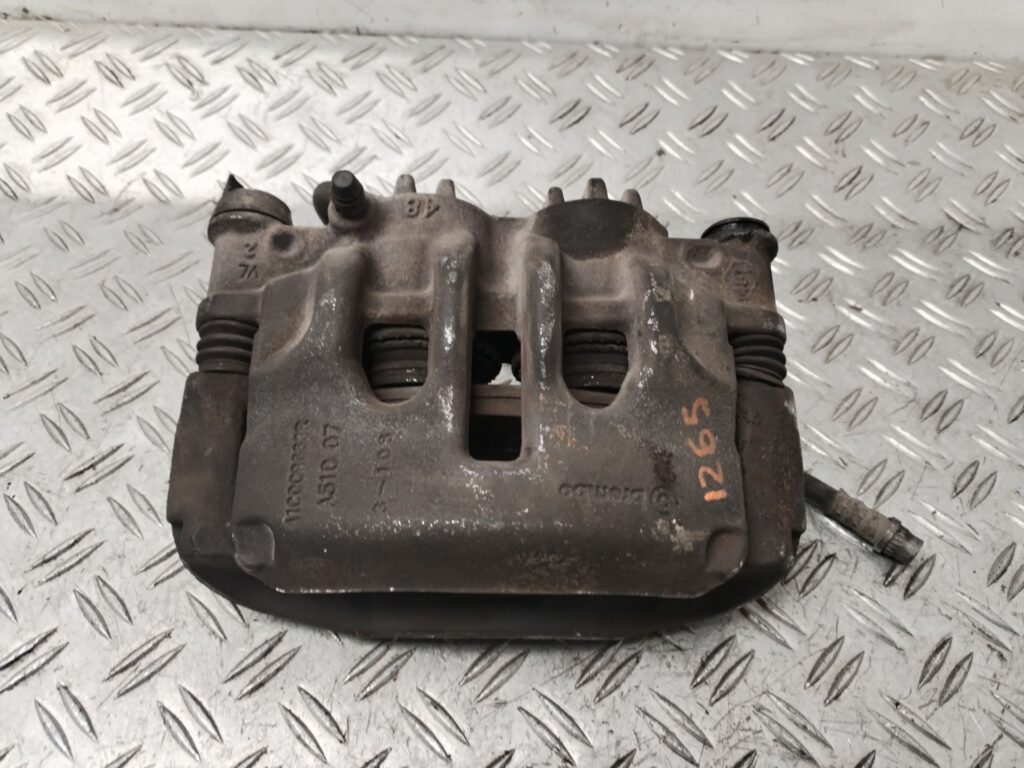 PINZA DE FRENO DELANTERA DERECHA 133250