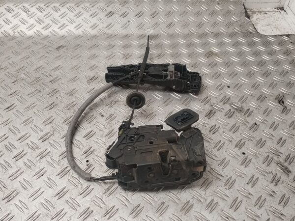 CERRADURA PUERTA DELANTERA DERECHA 132782