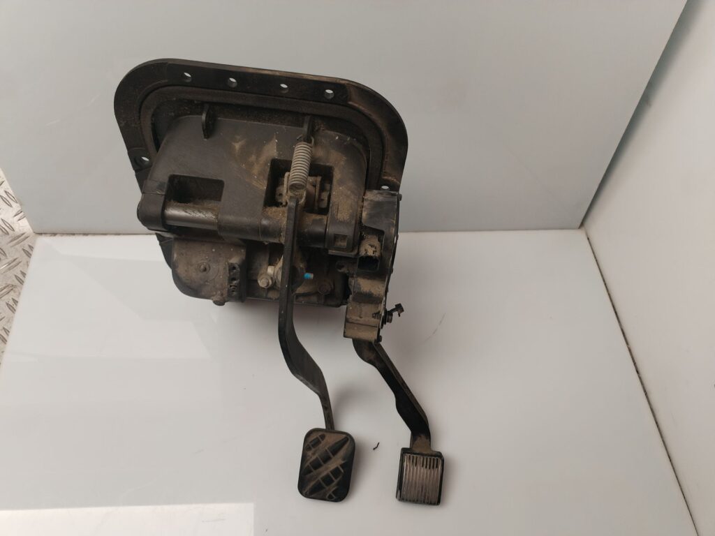 PEDALERA COMPLETA 133831