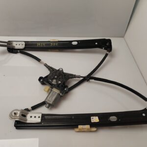 ELEVALUNAS DELANTERO DERECHO 133286