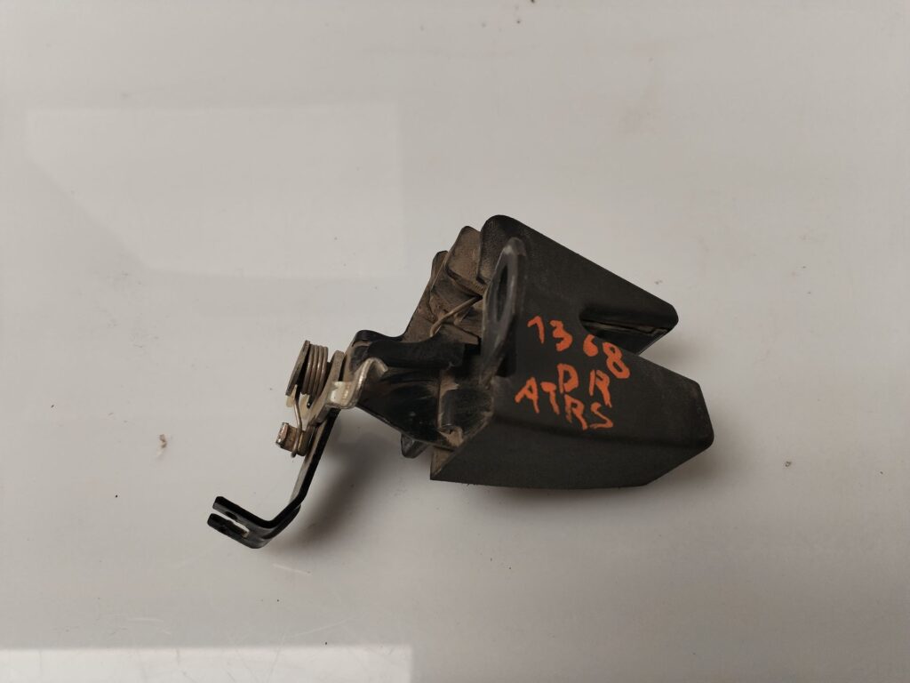 CERRADURA PUERTA TRASERA DERECHA 133705