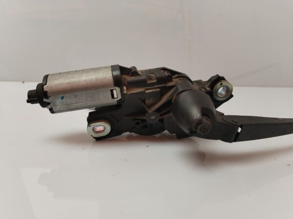 MOTOR LIMPIA TRASERO 133648