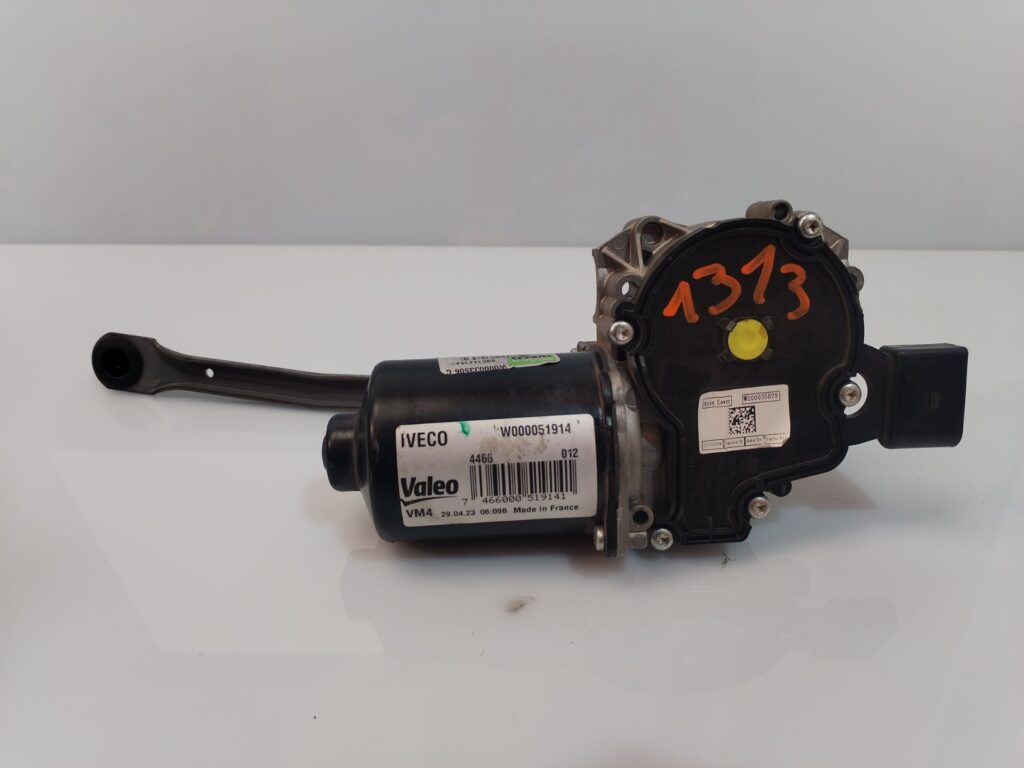 MOTOR LIMPIA DELANTERO 132944