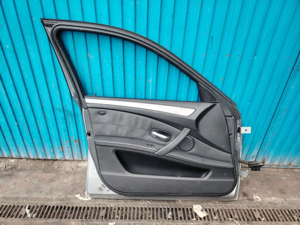 PUERTA DELANTERA IZQUIERDA 134380