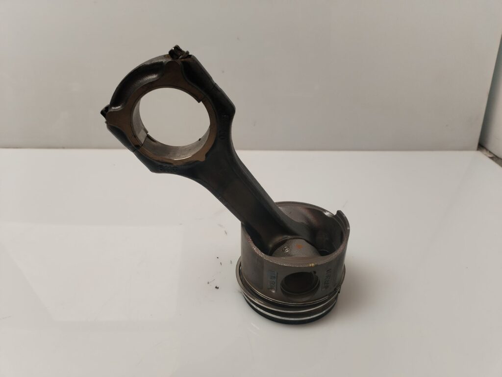 PISTON 134047