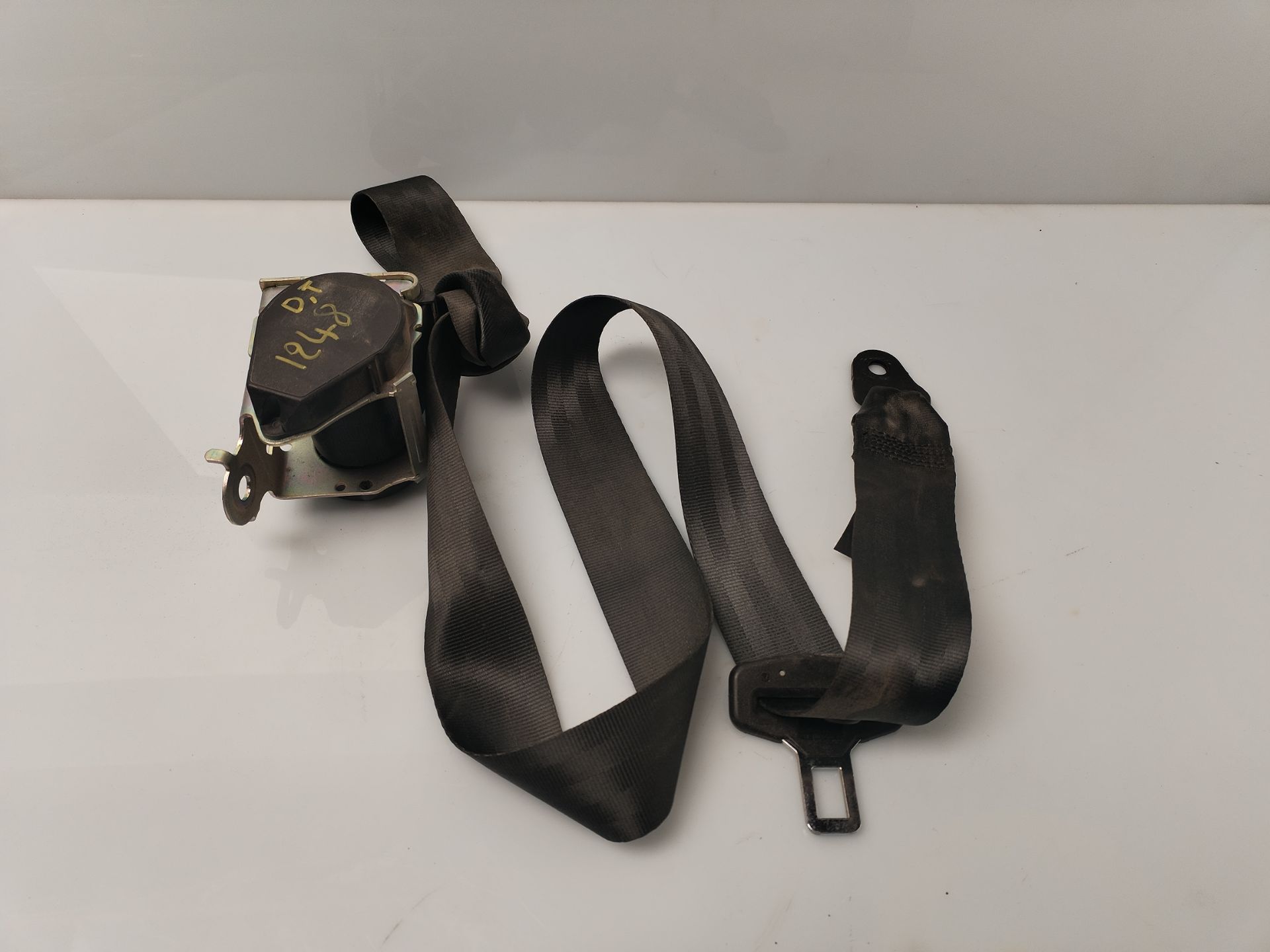 CINTURON SEGURIDAD TRASERO DERECHO 134001