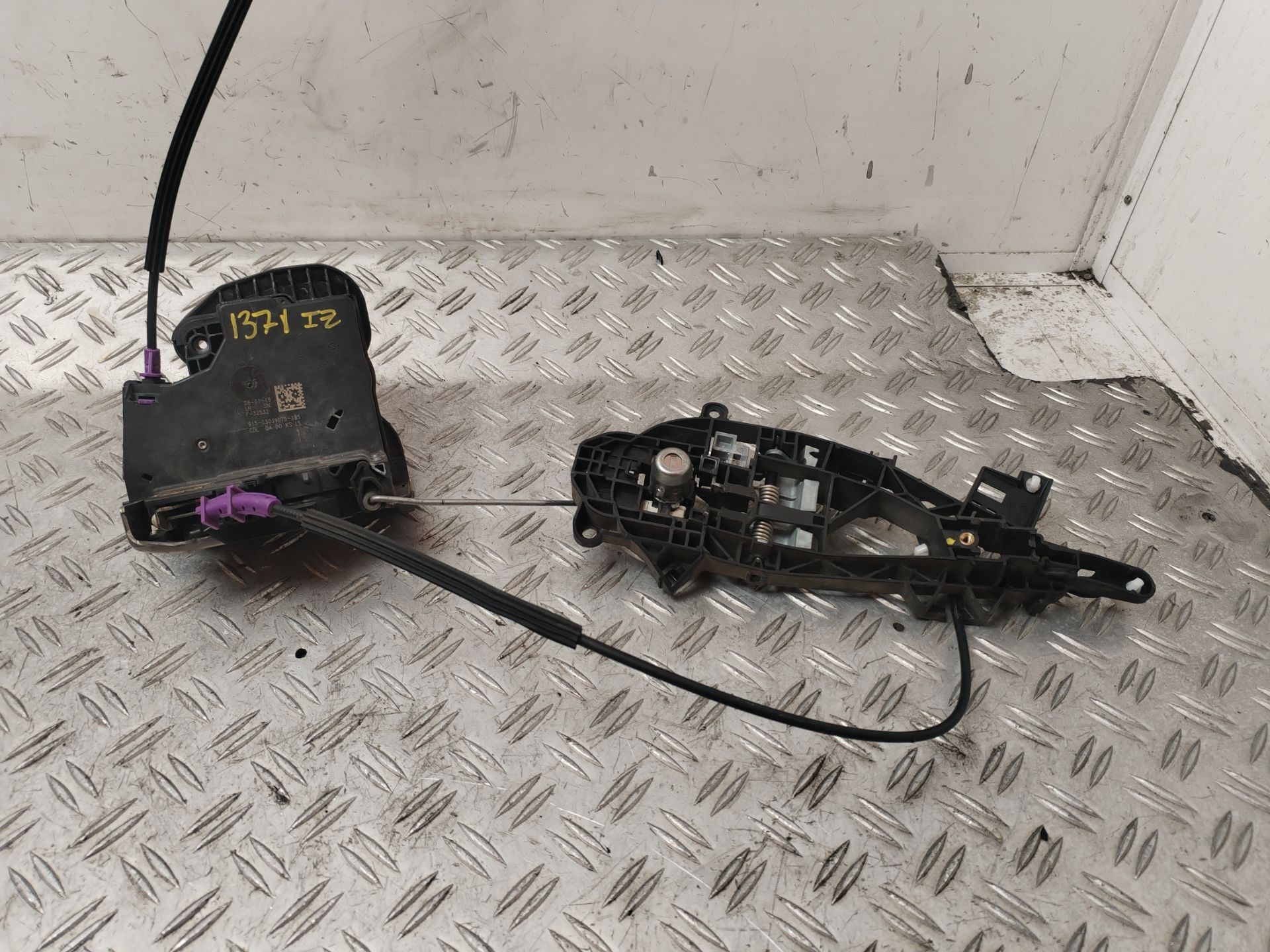 CERRADURA PUERTA DELANTERA IZQUIERDA 132712