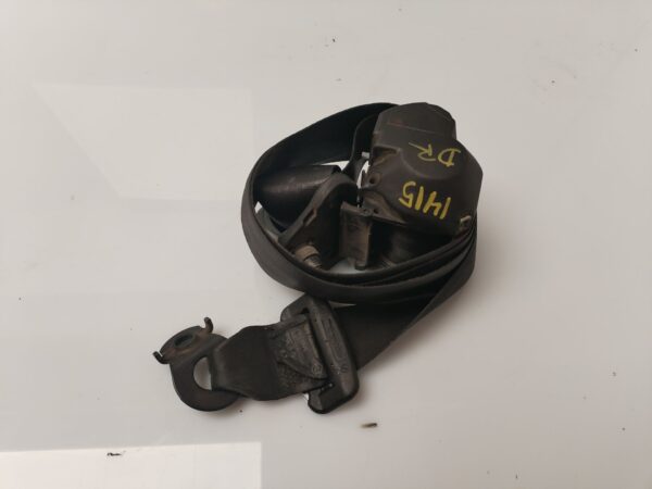 CINTURON SEGURIDAD DELANTERO DERECHO 133676