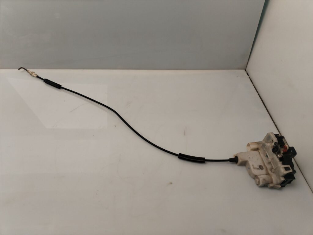 CERRADURA PUERTA DELANTERA IZQUIERDA 134370