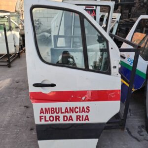 PUERTA DELANTERA DERECHA 133107