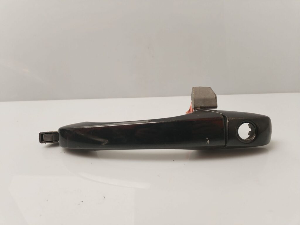 MANETA EXTERIOR DELANTERA IZQUIERDA 133144