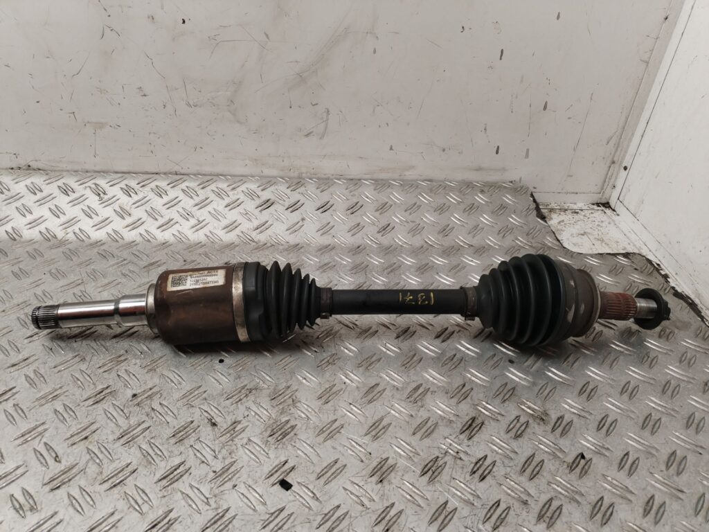 TRANSMISION DELANTERA IZQUIERDA 132749