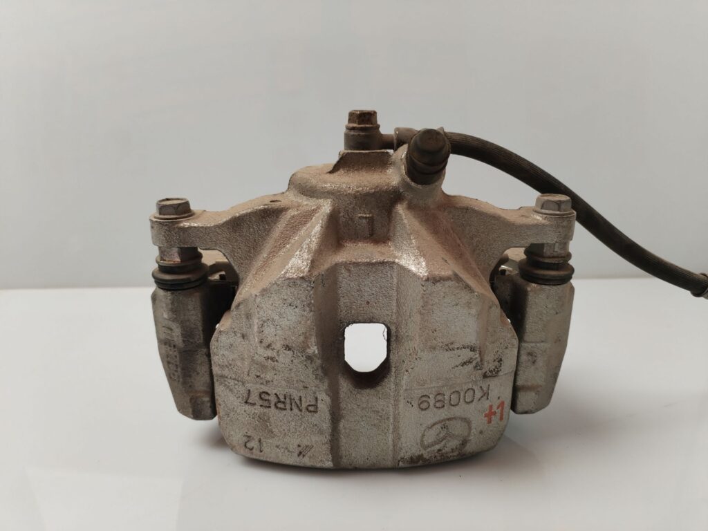 PINZA DE FRENO DELANTERA IZQUIERDA 133963