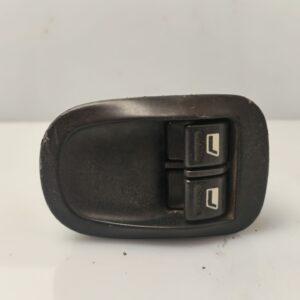 MANDO ELEVALUNAS DELANTERO IZQUIERDO 134099