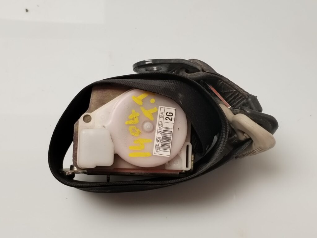 CINTURON SEGURIDAD TRASERO IZQUIERDO 133356