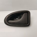 MANETA INTERIOR DELANTERA DERECHA 133215